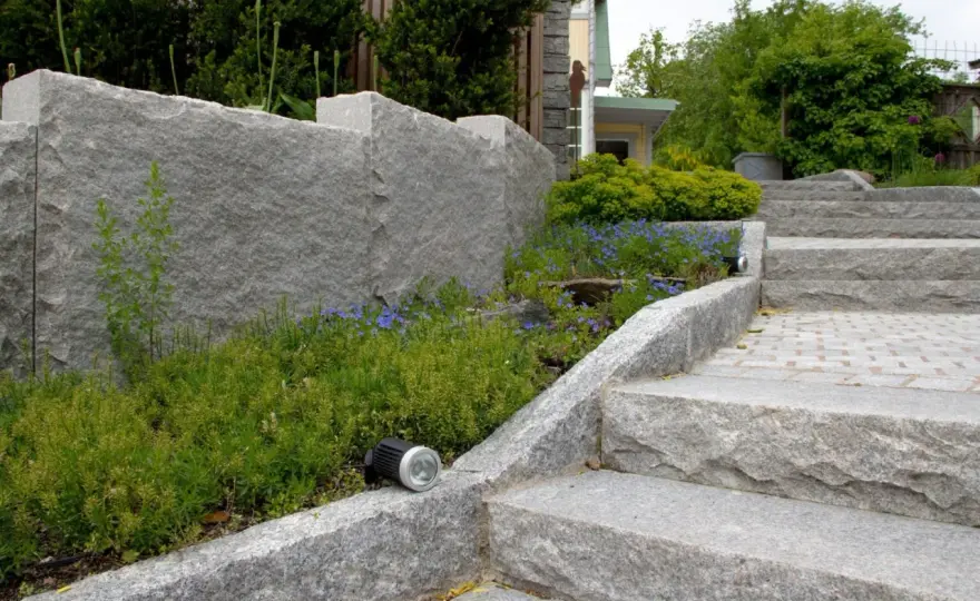 Granit i grund och mur - när det lönar sig